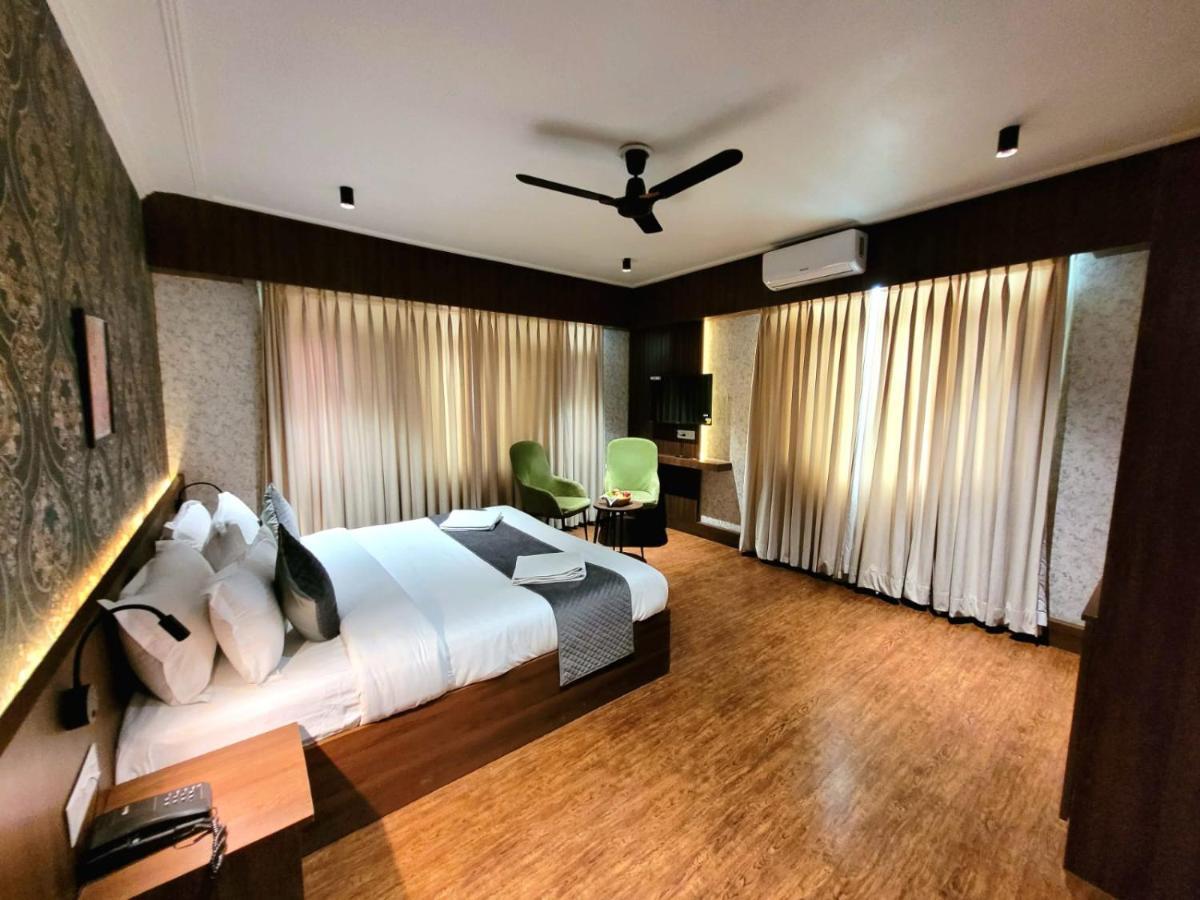 Hotel Green Rooms, Vintage Luxury Near Dal Lake Srīnagar 외부 사진