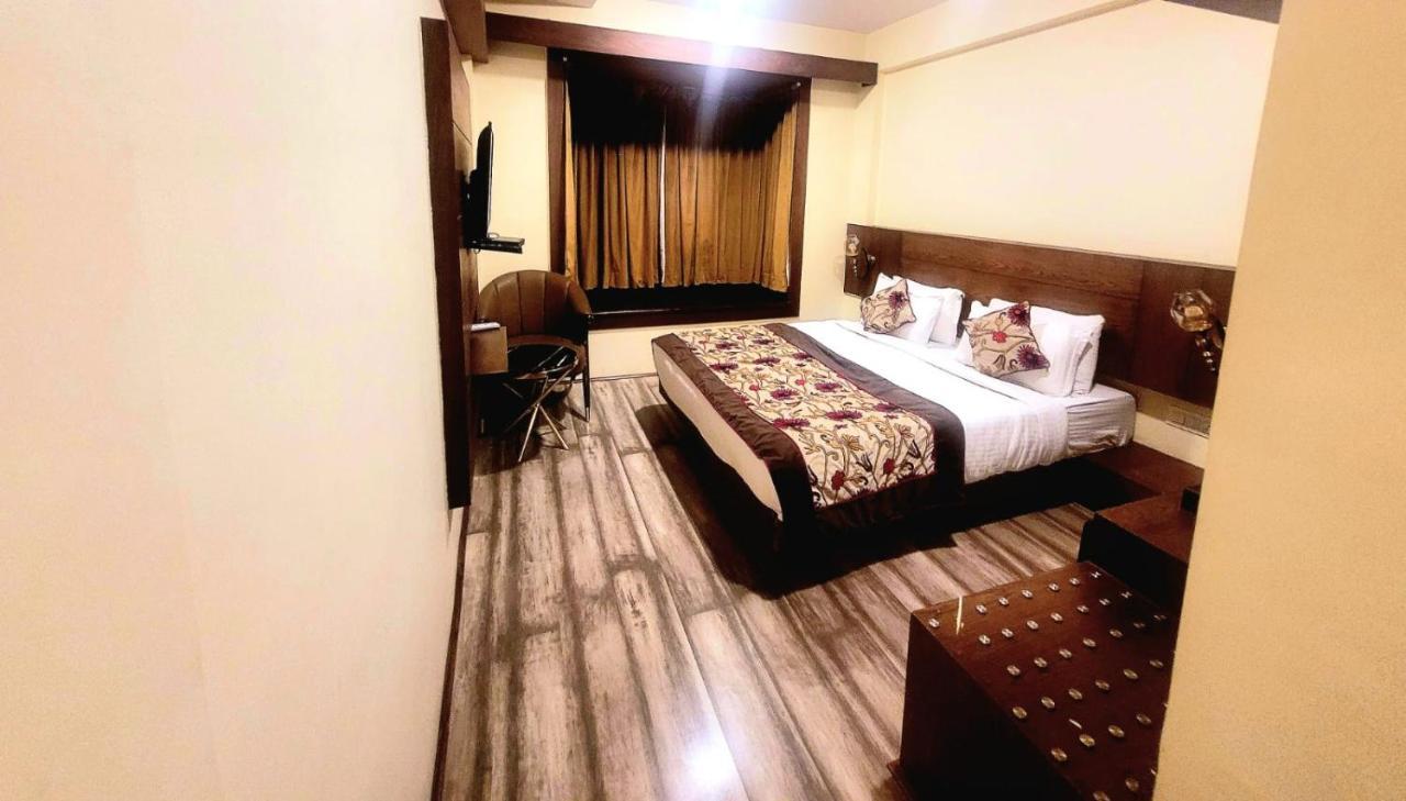 Hotel Green Rooms, Vintage Luxury Near Dal Lake Srīnagar 외부 사진