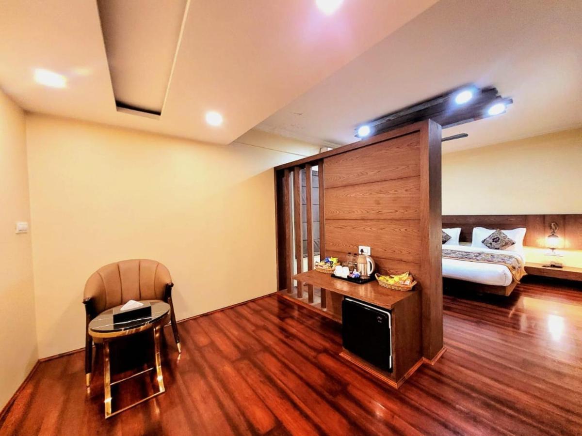 Hotel Green Rooms, Vintage Luxury Near Dal Lake Srīnagar 외부 사진