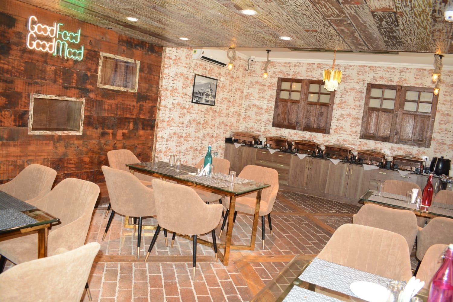 Hotel Green Rooms, Vintage Luxury Near Dal Lake Srīnagar 외부 사진