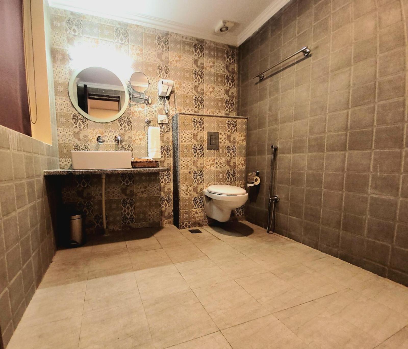 Hotel Green Rooms, Vintage Luxury Near Dal Lake Srīnagar 외부 사진